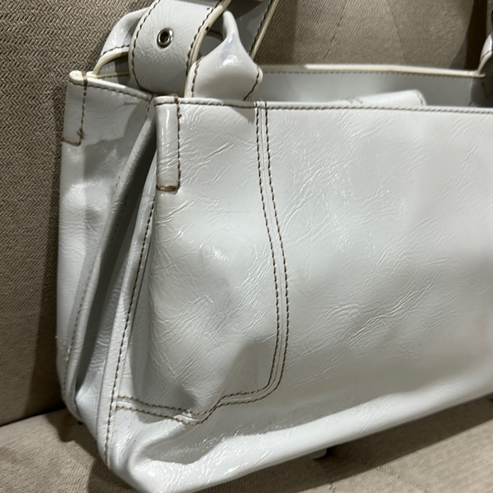 Nine & Co. Brown and White Shoulder Bags Elegant Design - Picture 6 of 11